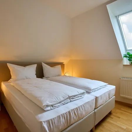 Marx - Charmantes Im Stadtzentrum Von - Bis 6 Gaeste, 2 Schlafzimmer, Wlan & Waschmaschine *