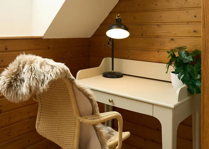 Marx - Charmantes Im Stadtzentrum Von - Bis 6 Gaeste, 2 Schlafzimmer, Wlan & Waschmaschine *